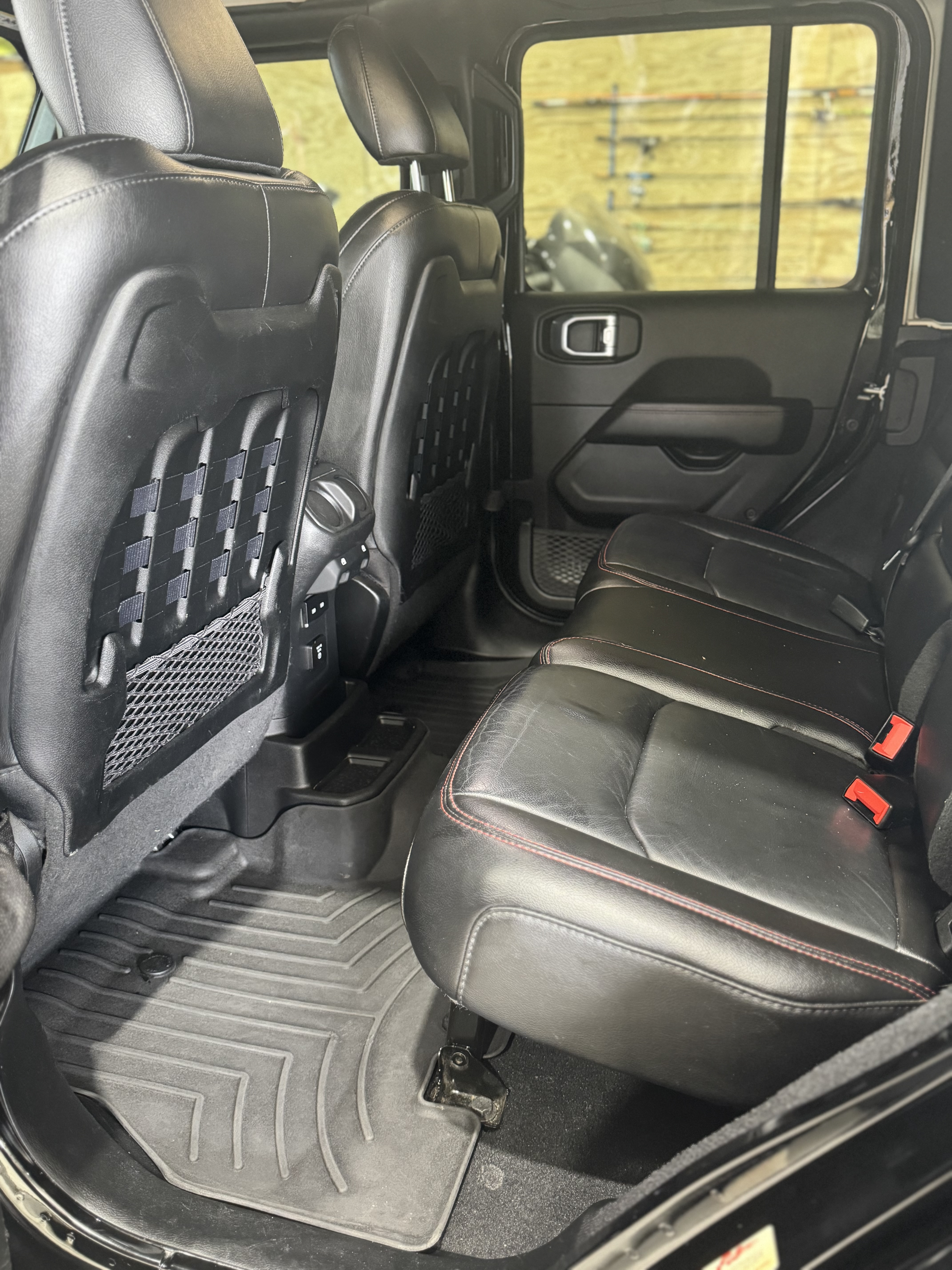 Used 2021 Jeep Wrangler Unlimited Rubicon AWD/4WD image 10