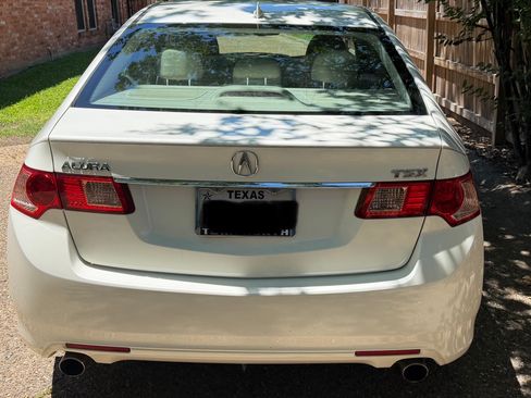 Used 2011 Acura TSX Sedan FWD image 5