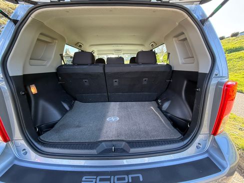 Used 2012 Scion xB image 10