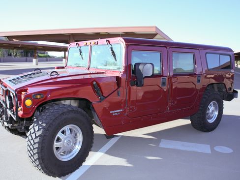 Used 1998 HUMMER H1 4-Door Wagon AWD/4WD image 2