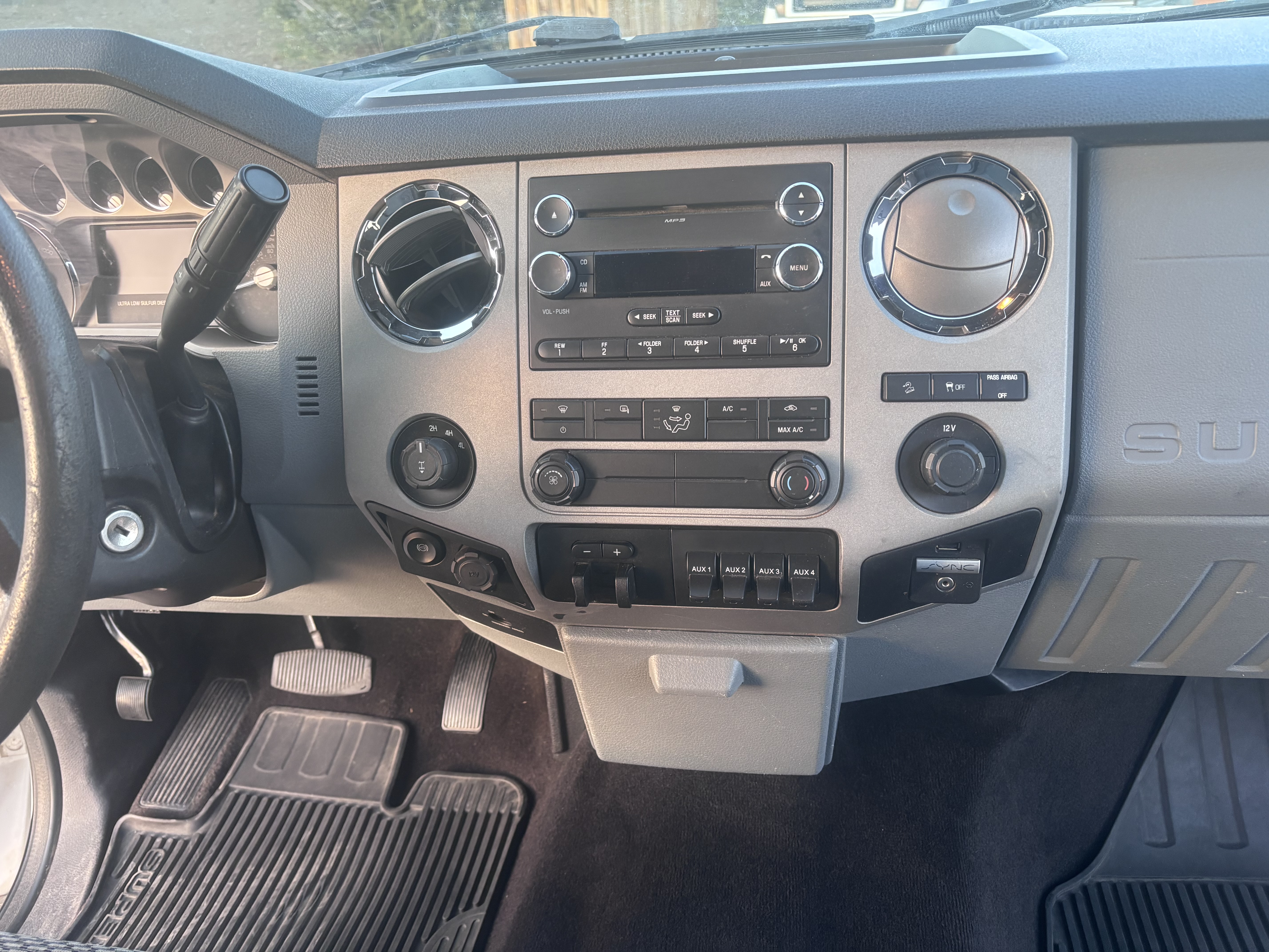 Used 2016 Ford F350 XLT w/ XLT Value Package AWD/4WD image 27