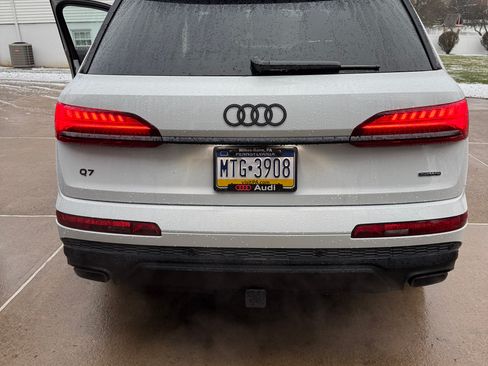 Used 2025 Audi Q7 3.0T Premium Plus image 2