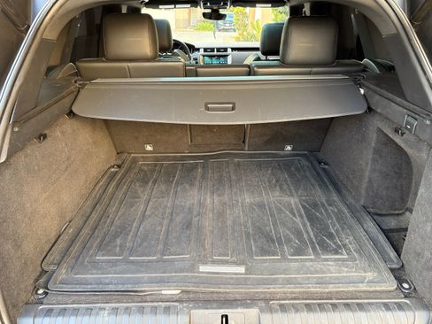 Used 2017 Land Rover Range Rover Sport SE image 12