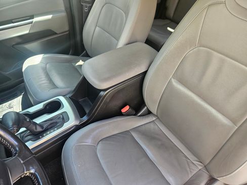 Used 2015 Chevrolet Colorado LT w/ Luxury Package image 25