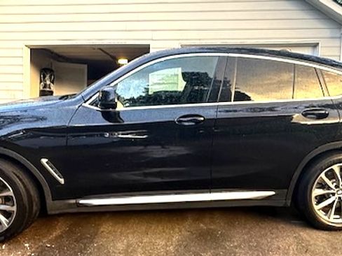 Used 2019 BMW X4 xDrive30i w/ Convenience Package AWD/4WD image 2