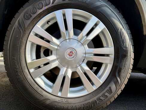 Used 2015 Cadillac SRX Luxury image 14