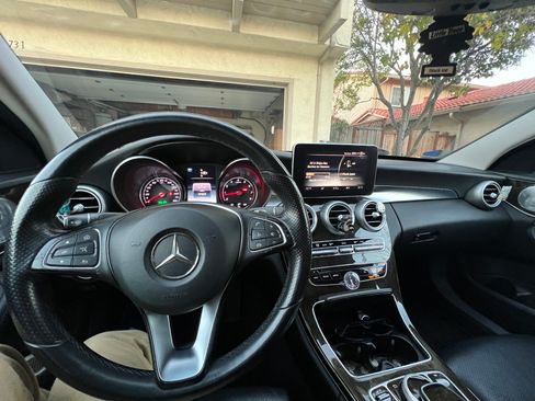 Used 2015 Mercedes-Benz C 300 Sedan image 6