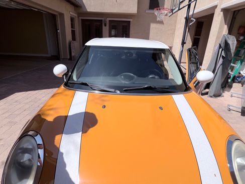 Used 2015 MINI Cooper 4-Door Hardtop FWD image 5
