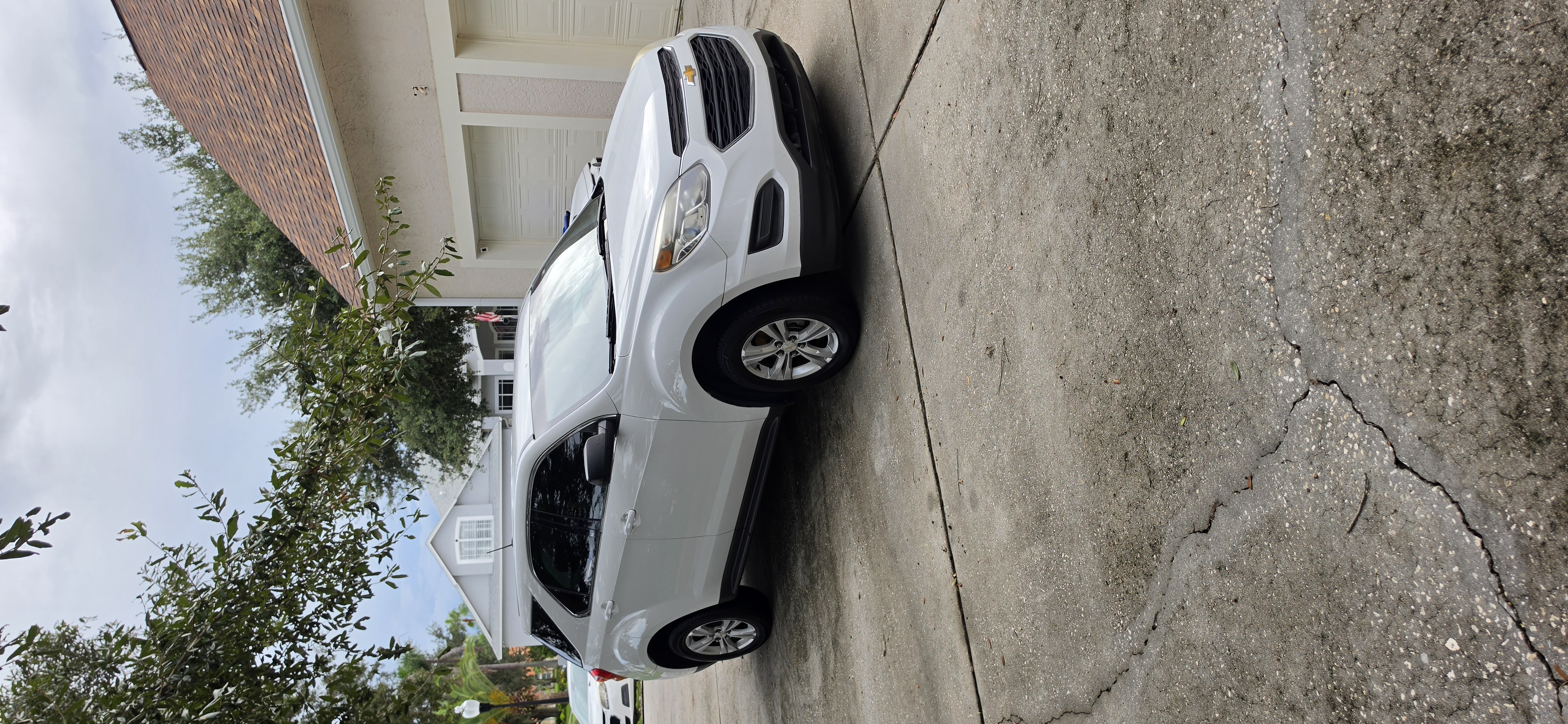 Used 2017 Chevrolet Equinox LS FWD image 10