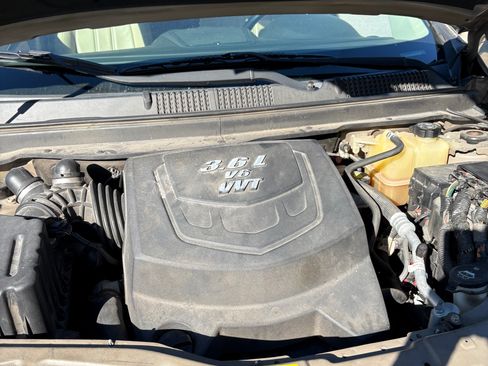 Used 2008 Saturn Vue XR w/ Premium Trim Package image 8