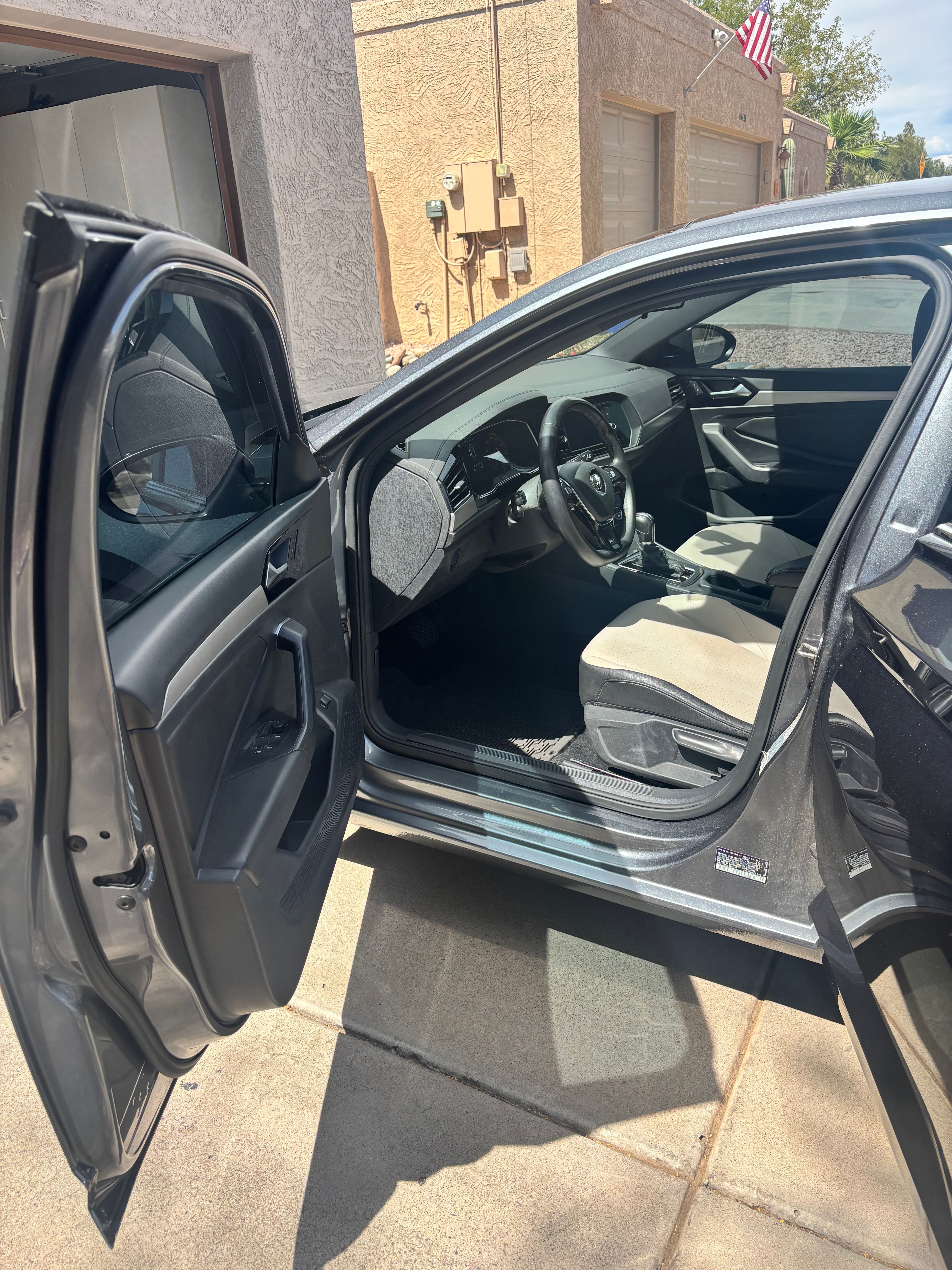 Used 2019 Volkswagen Jetta R-Line FWD image 8