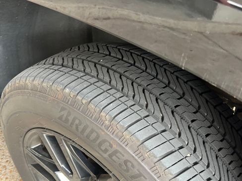 Used 2017 Chevrolet Tahoe LS image 9