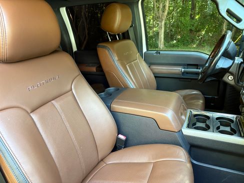 Used 2015 Ford F350 Platinum AWD/4WD image 21
