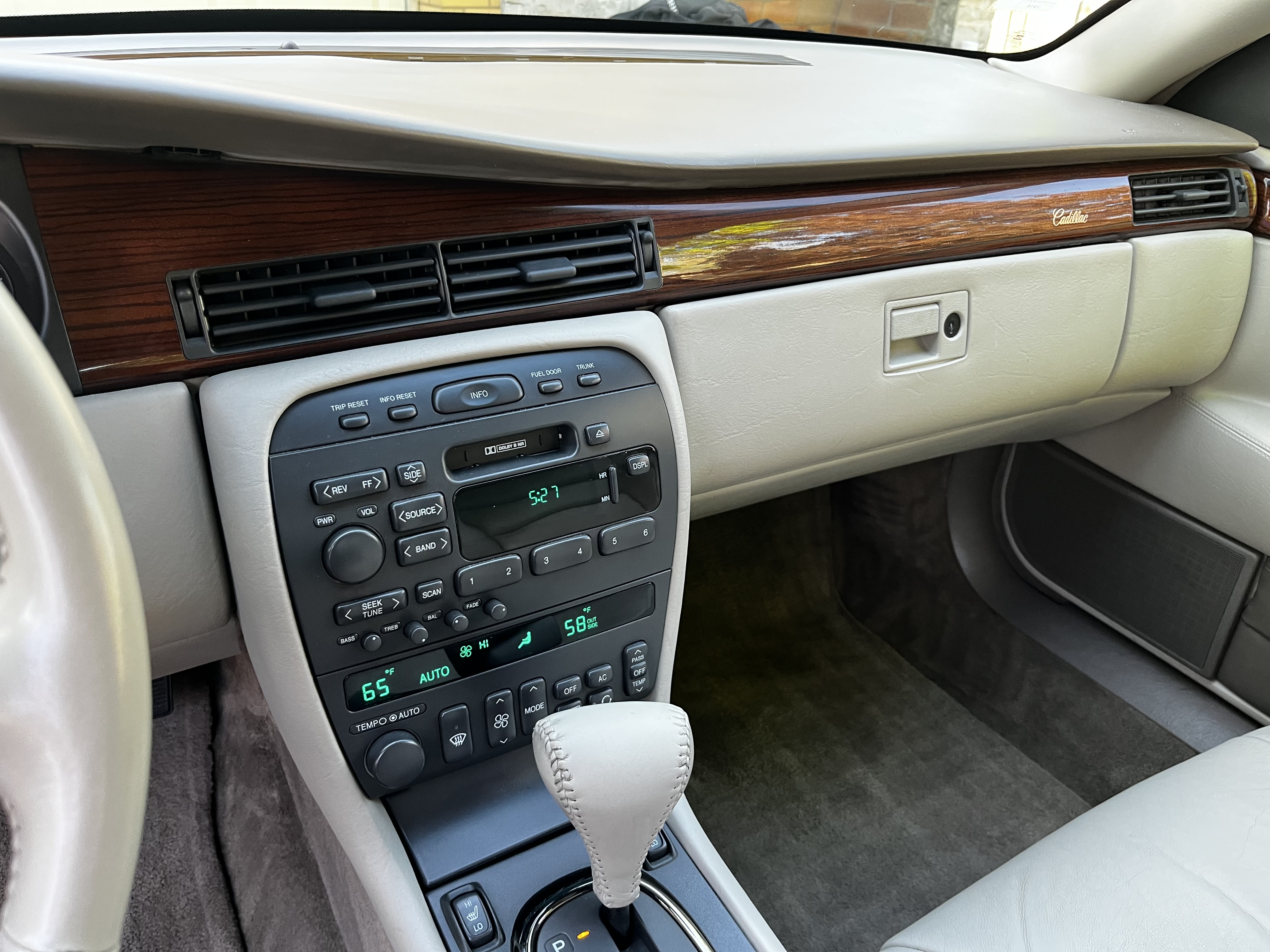 Used 1997 Cadillac Eldorado w/ Leather/Lumbar Pkg FWD image 10