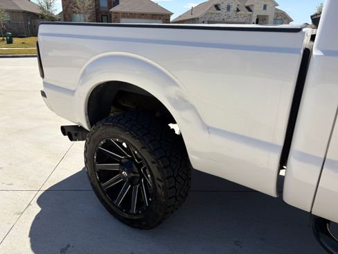 Used 2012 Ford F250 Lariat w/ Lariat Ultimate Pkg image 8