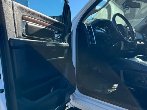 Used 2017 RAM 3500 Laramie image 6