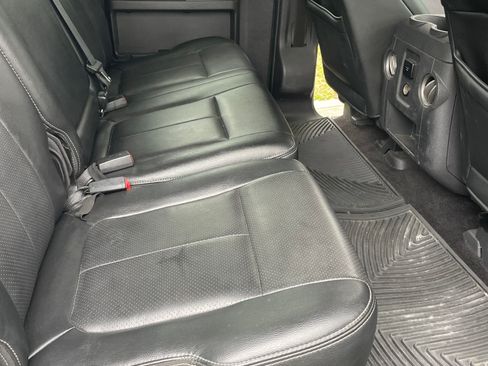 Used 2015 Ford F250 Lariat w/ Lariat Ultimate Package AWD/4WD image 13