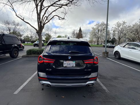 Used 2024 BMW X3 xDrive30i w/ Convenience Package image 5