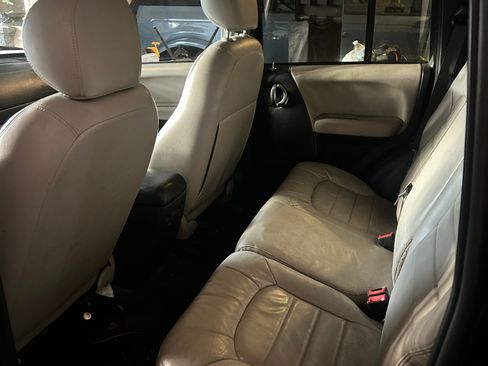 Used 2003 Jeep Liberty Renegade image 9