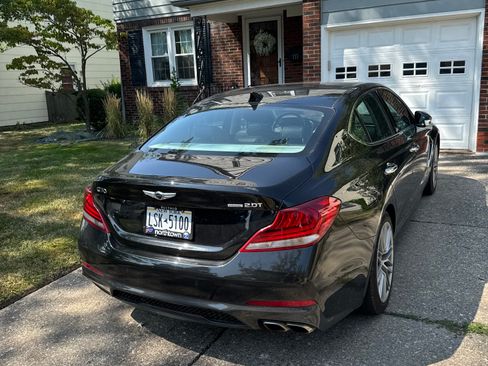 Used 2021 Genesis G70 2.0T w/ Elite Package image 4