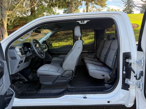 Used 2021 Ford F150 XL w/ Equipment Group 101A High image 9