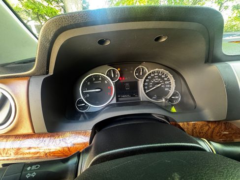 Used 2017 Toyota Tundra 1794 Edition image 13