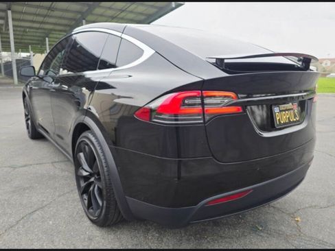 Used 2021 Tesla Model X Performance image 10
