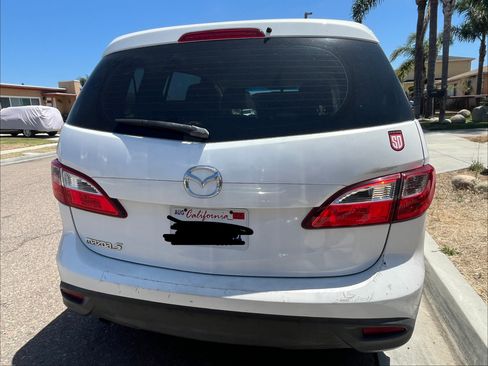 Used 2012 MAZDA MAZDA5 Sport FWD image 5