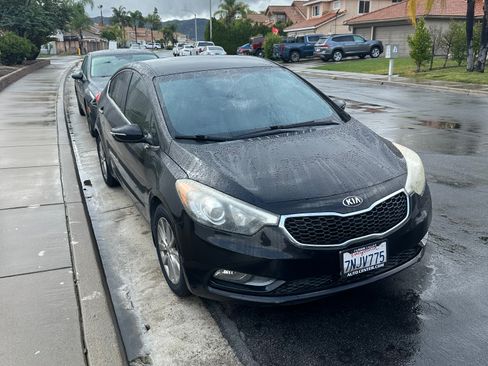 Used 2014 Kia Forte EX image 6