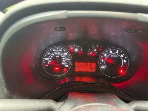 Used 2021 RAM ProMaster City Tradesman FWD image 16