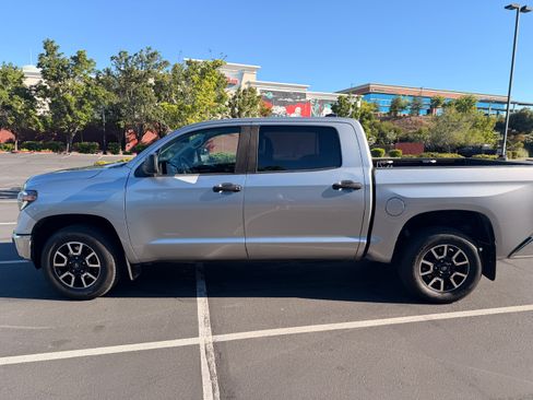 Used 2020 Toyota Tundra SR5 w/ TRD Off-Road Plus Package AWD/4WD image 6
