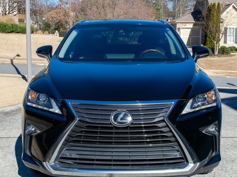 Used 2016 Lexus RX 350 FWD image 2