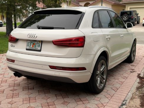 Used 2018 Audi Q3 2.0T Premium FWD image 15