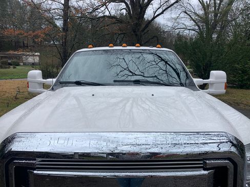 Used 2015 Ford F350 Lariat w/ Lariat Ultimate Package image 2