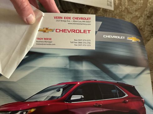 Used 2017 Chevrolet Equinox Premier w/ Enhanced Convenience Package AWD/4WD image 13