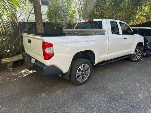 Used 2015 Toyota Tundra SR image 5