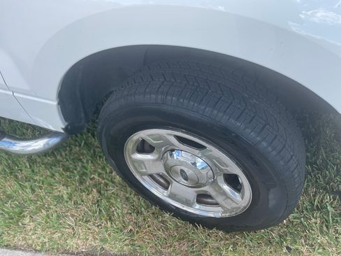 Used 2004 Ford F150 XLT image 19