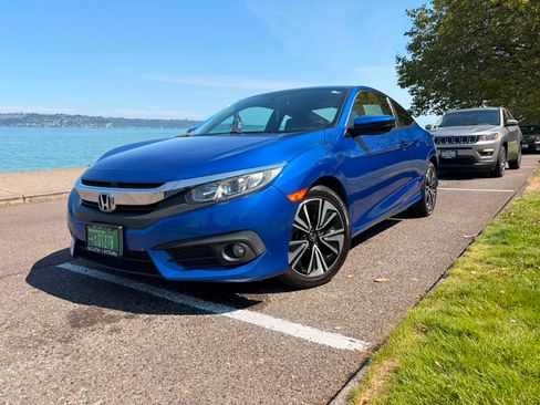 Used 2017 Honda Civic EX-T image 1