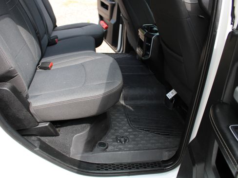 Used 2024 RAM 3500 Lone Star w/ Night Edition image 21