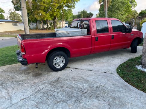 Used 2003 Ford F250 XL image 5