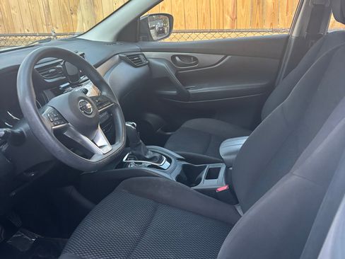 Used 2018 Nissan Rogue Sport S w/ S Appearance Package image 6