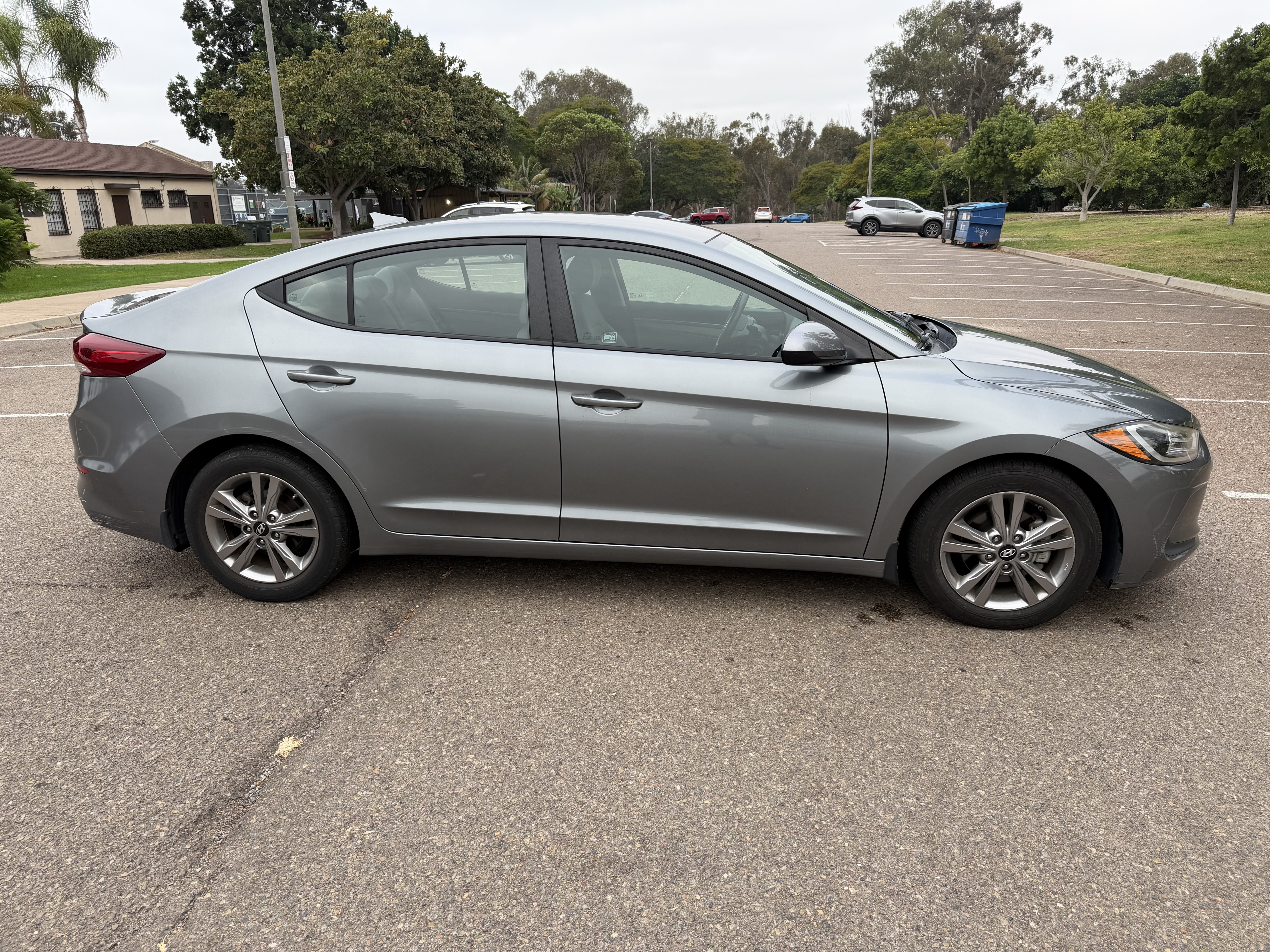 Used 2018 Hyundai Elantra SEL FWD image 11