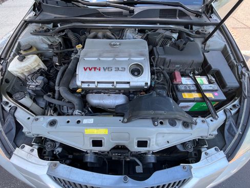 Used 2006 Toyota Solara SE FWD image 5