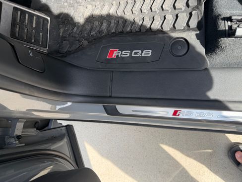 Used 2022 Audi RS Q8 image 10