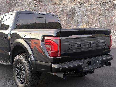 Used 2025 Ford F150 Raptor w/ Equipment Group 803A Raptor R image 10