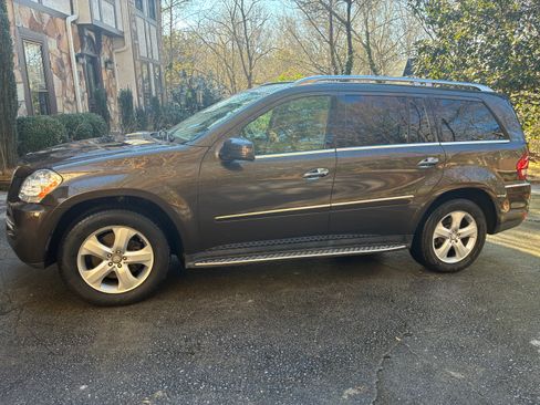 Used 2012 Mercedes-Benz GL 450 4MATIC image 1