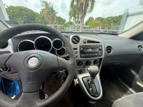 Used 2007 Toyota Matrix FWD image 8