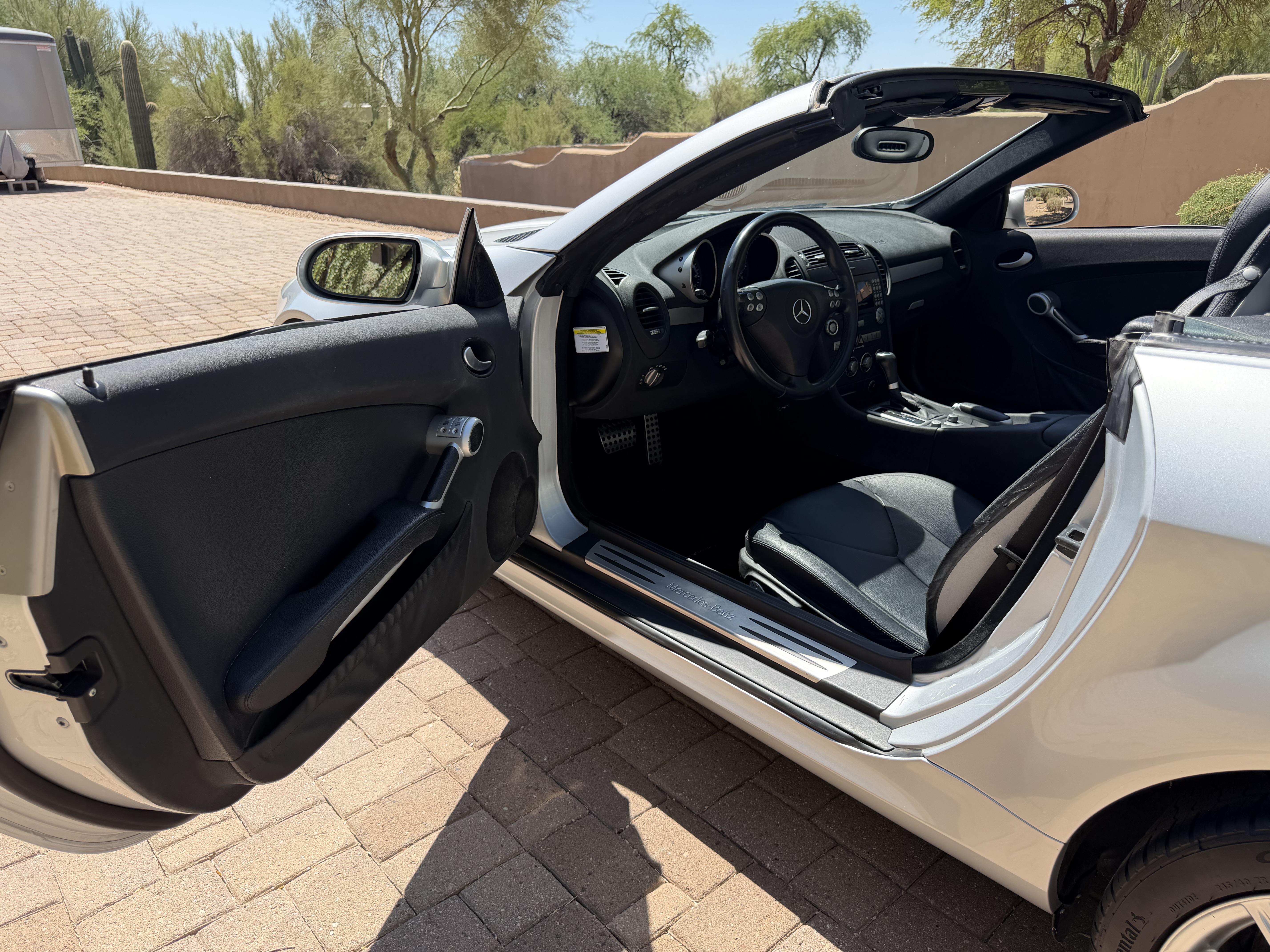 Used 2006 Mercedes-Benz SLK 350 image 17
