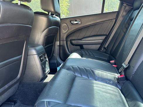 Used 2016 Dodge Charger SRT Hellcat w/ Harman/Kardon Audio Group image 8