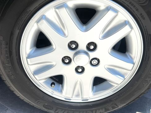 Used 1996 Dodge Caravan ES FWD image 29
